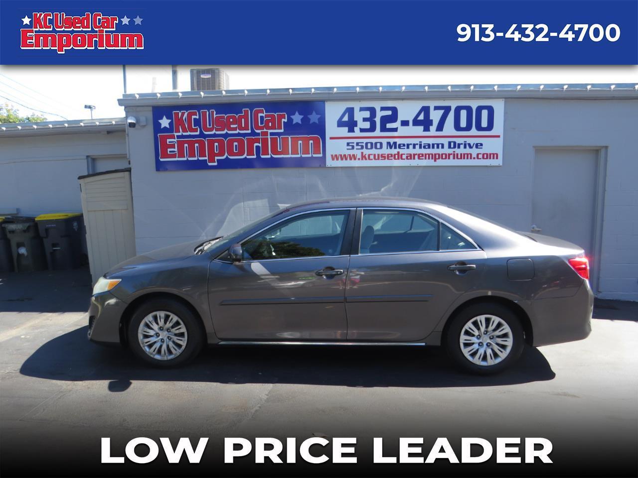 Toyota Camry 2014.5 4dr Sdn I4 Auto SE Sport (Natl) 2014