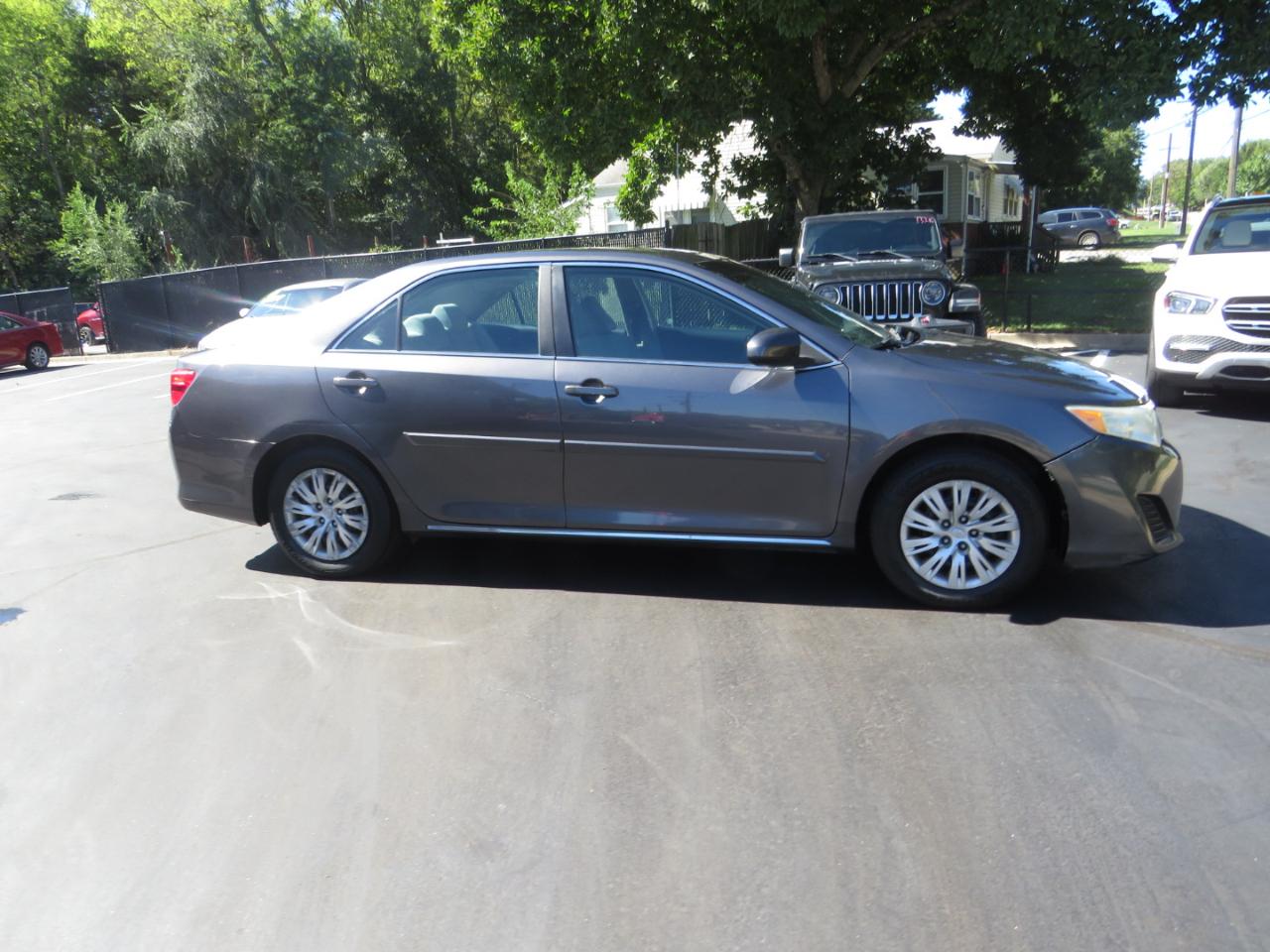 Toyota Camry 2014.5 4dr Sdn I4 Auto SE Sport (Natl) 2014