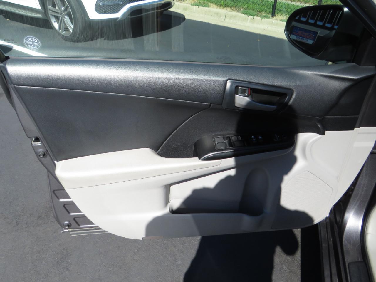 Toyota Camry 2014.5 4dr Sdn I4 Auto SE Sport (Natl) 2014