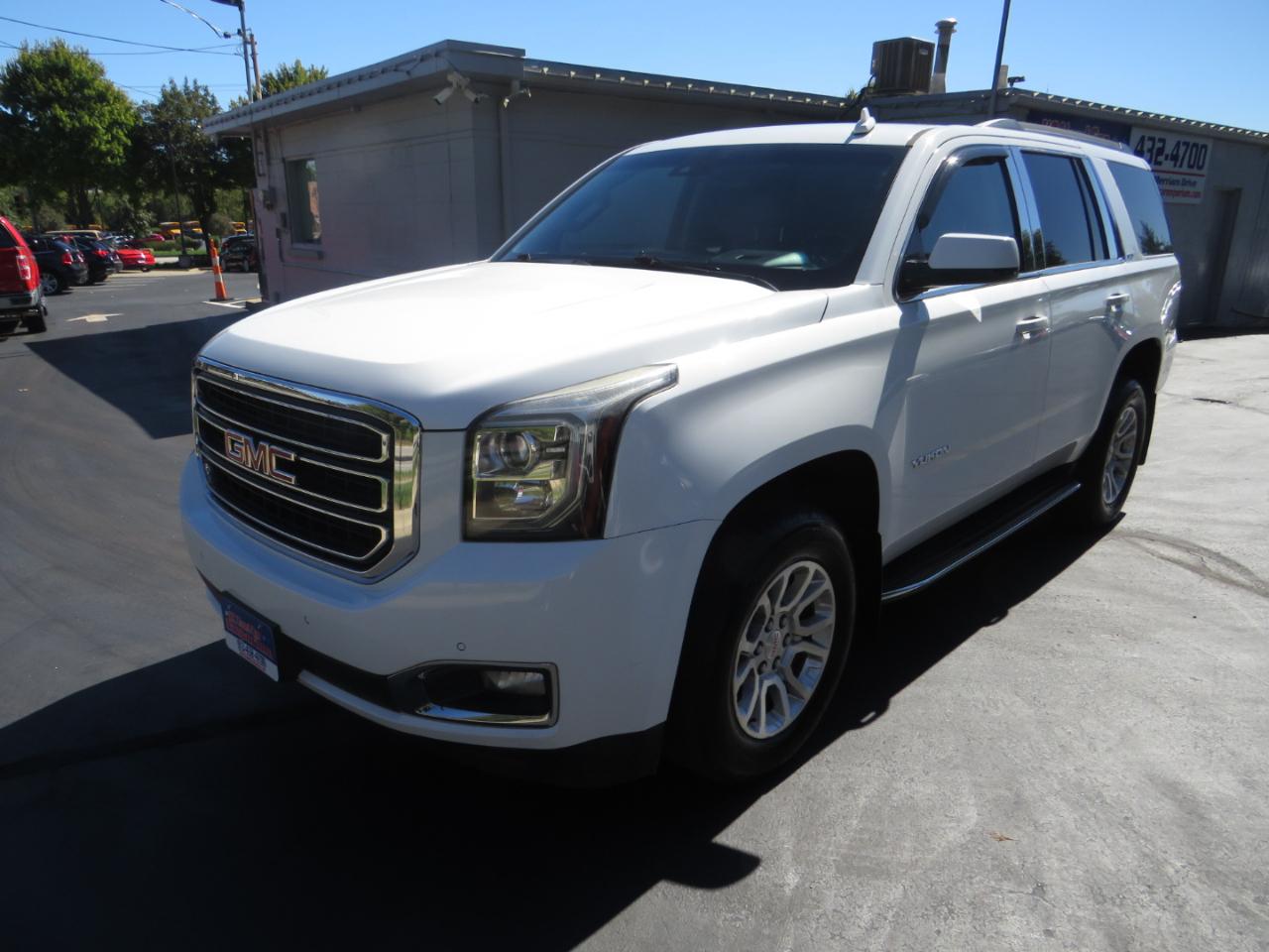 GMC Yukon 4WD 4dr SLT 2017