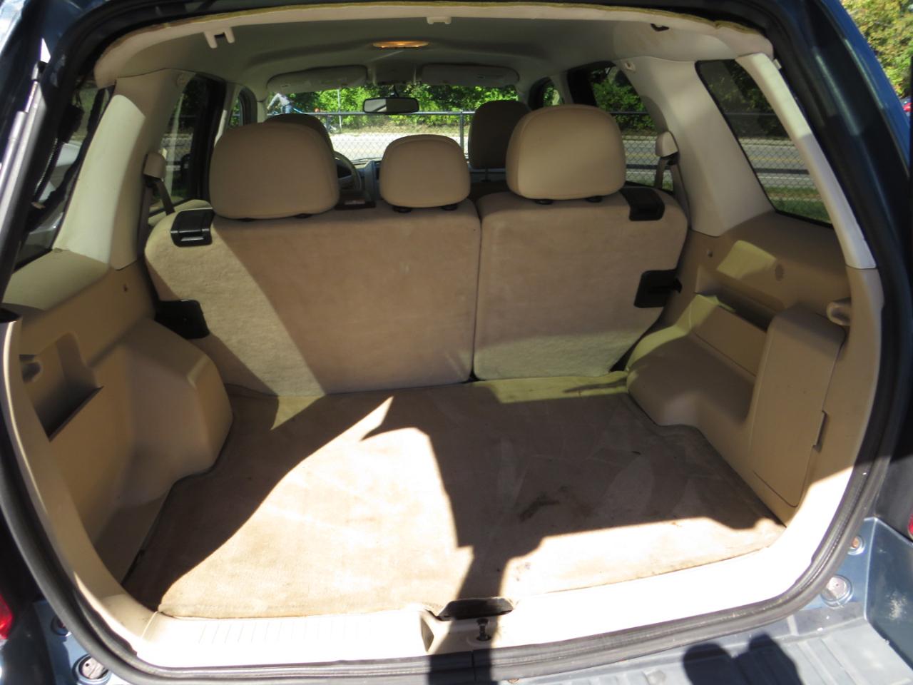 Ford Escape 4WD 4dr XLT 2012