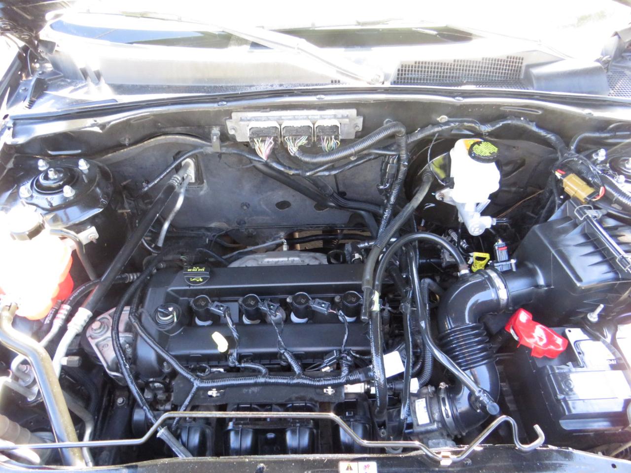 Ford Escape 4WD 4dr XLT 2012