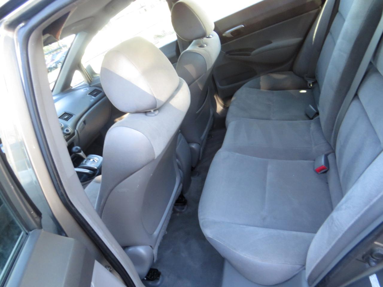 Honda Civic Sdn 4dr AT LX 2007