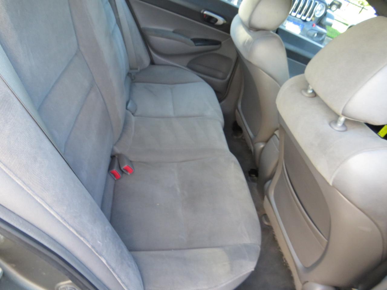 Honda Civic Sdn 4dr AT LX 2007