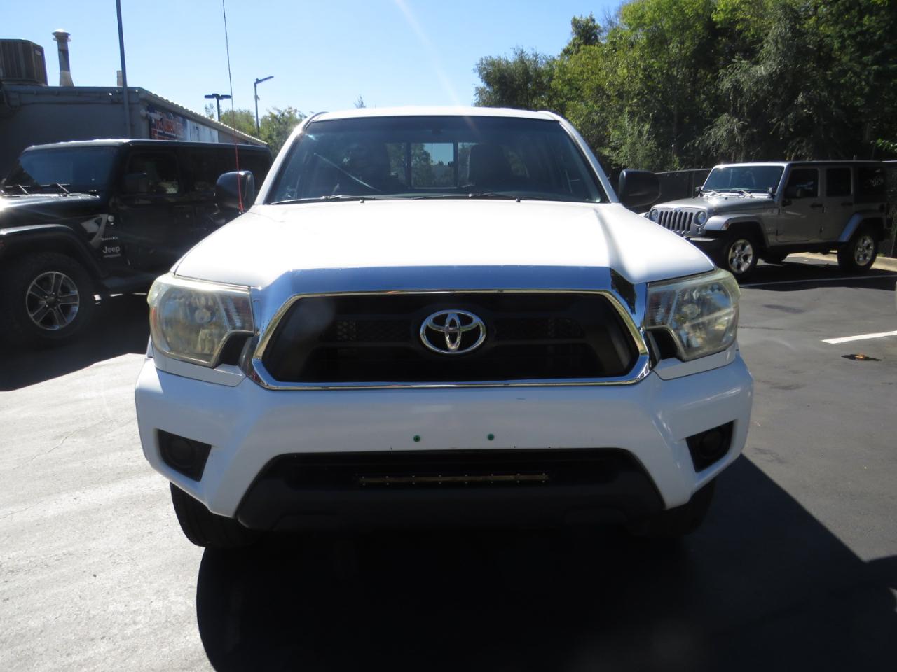 Toyota Tacoma 2WD Access Cab I4 AT PreRunner (Natl) 2013