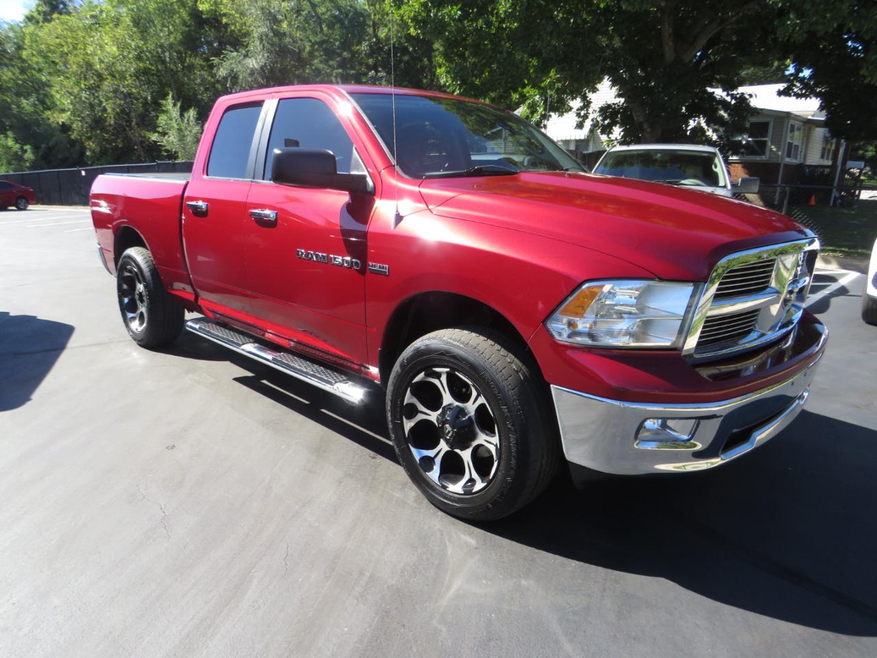 RAM 1500 4WD Quad Cab 140.5" Big Horn 2012