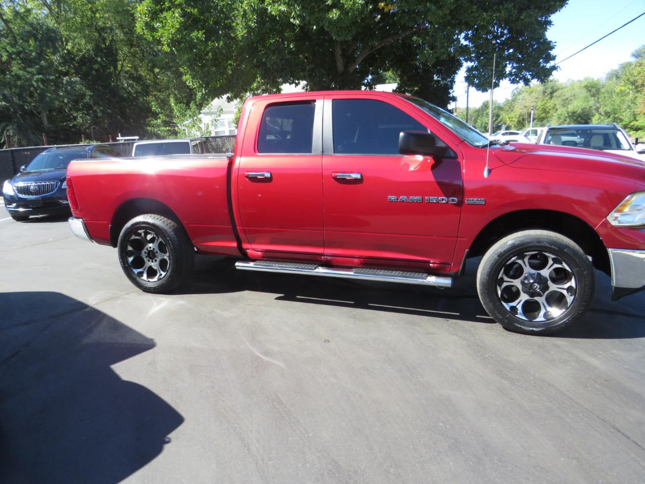 RAM 1500 4WD Quad Cab 140.5" Big Horn 2012