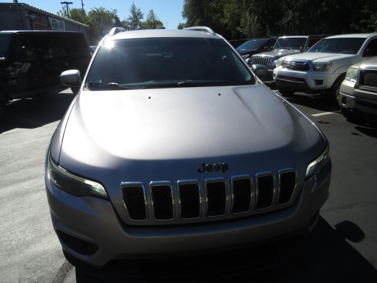 Jeep Cherokee Latitude Plus 4x4 2020