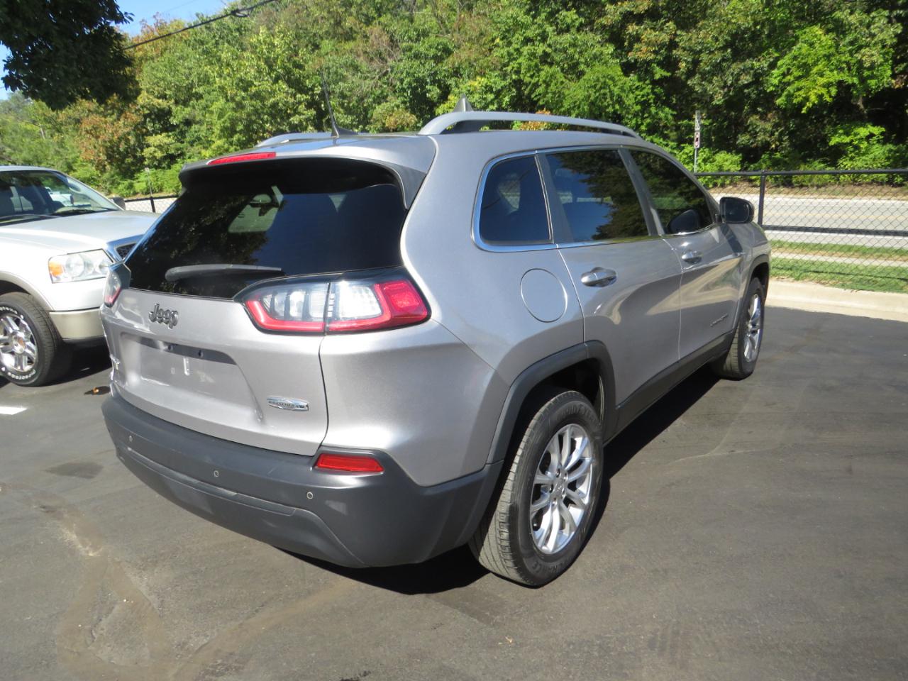 Jeep Cherokee Latitude Plus 4x4 2020