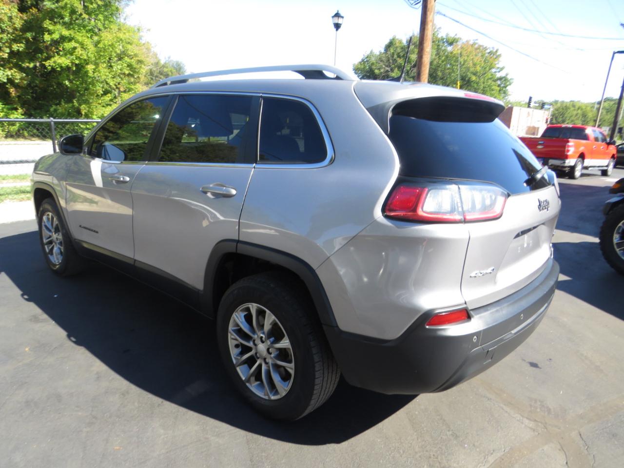 Jeep Cherokee Latitude Plus 4x4 2020