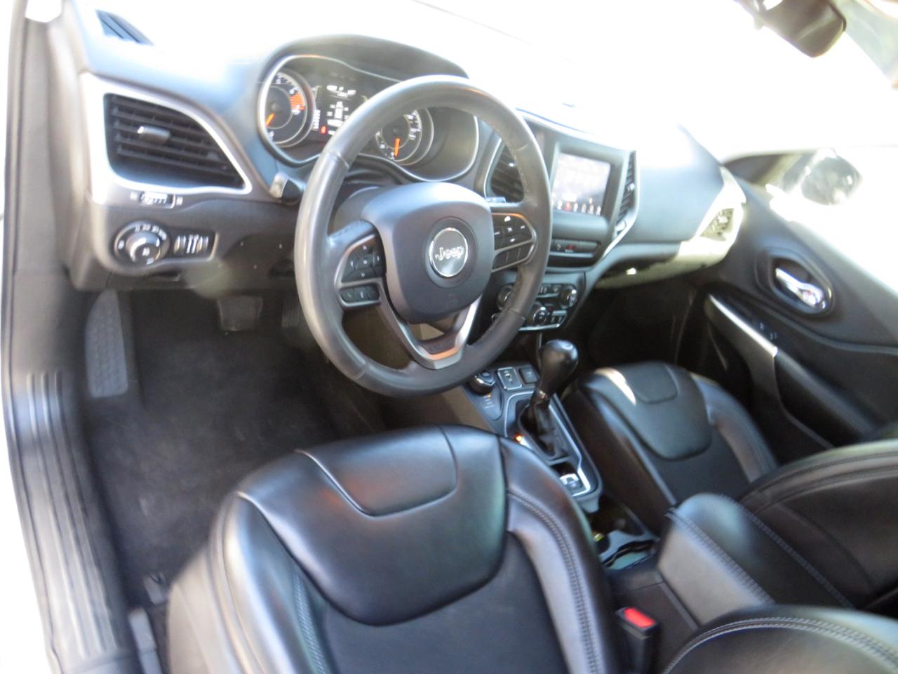 Jeep Cherokee Latitude Plus 4x4 2020