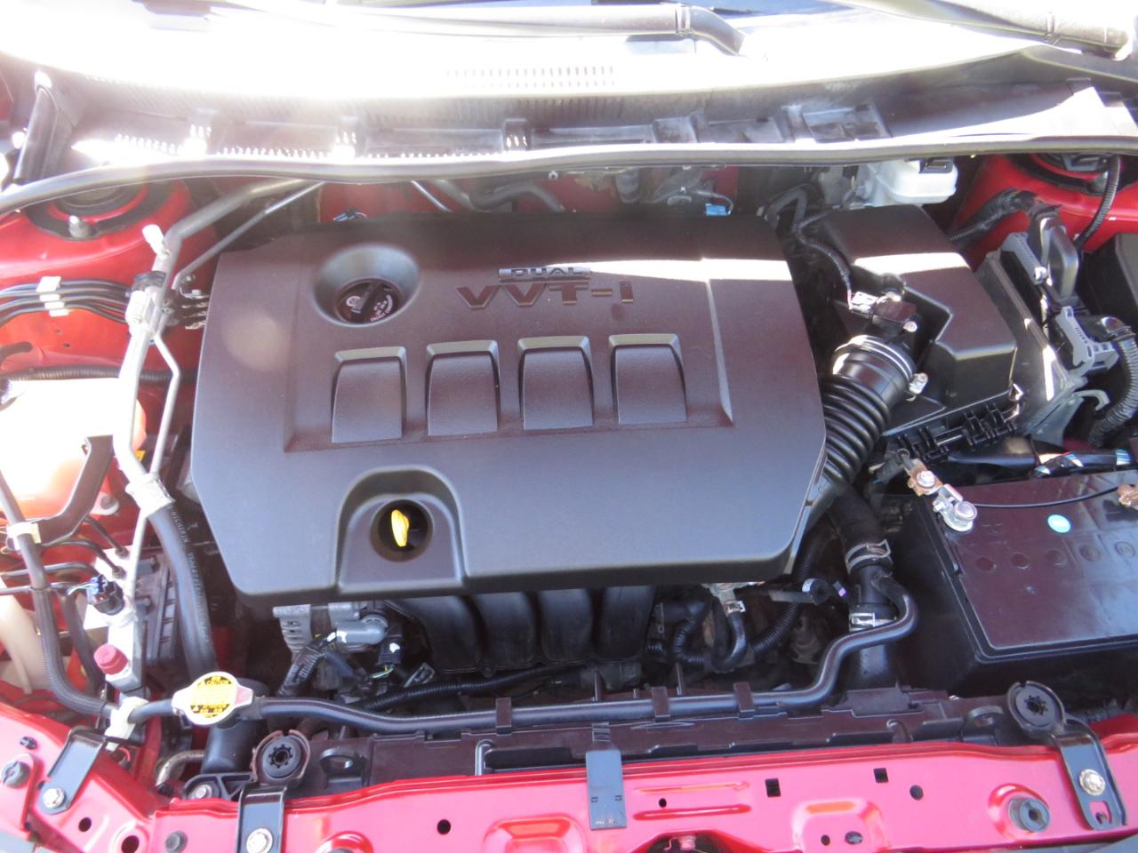 Toyota Corolla 4dr Sdn Auto LE Special Edition (Natl) 2013