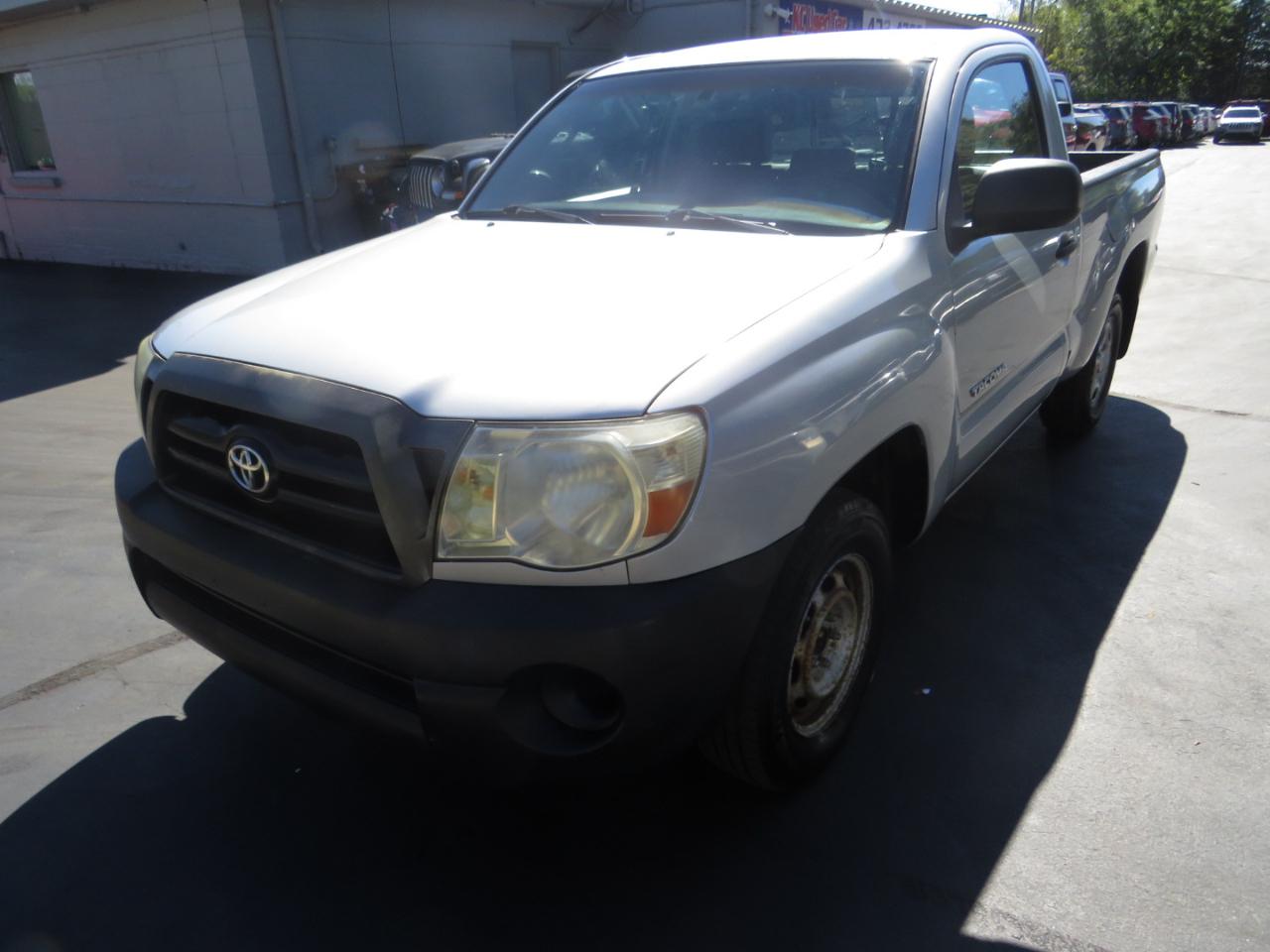 Toyota Tacoma Reg 109" Manual (Natl) 2006