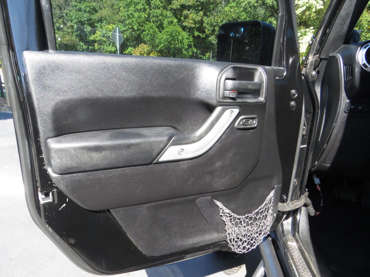 Jeep Wrangler Unlimited 4WD 4dr Rubicon 2014