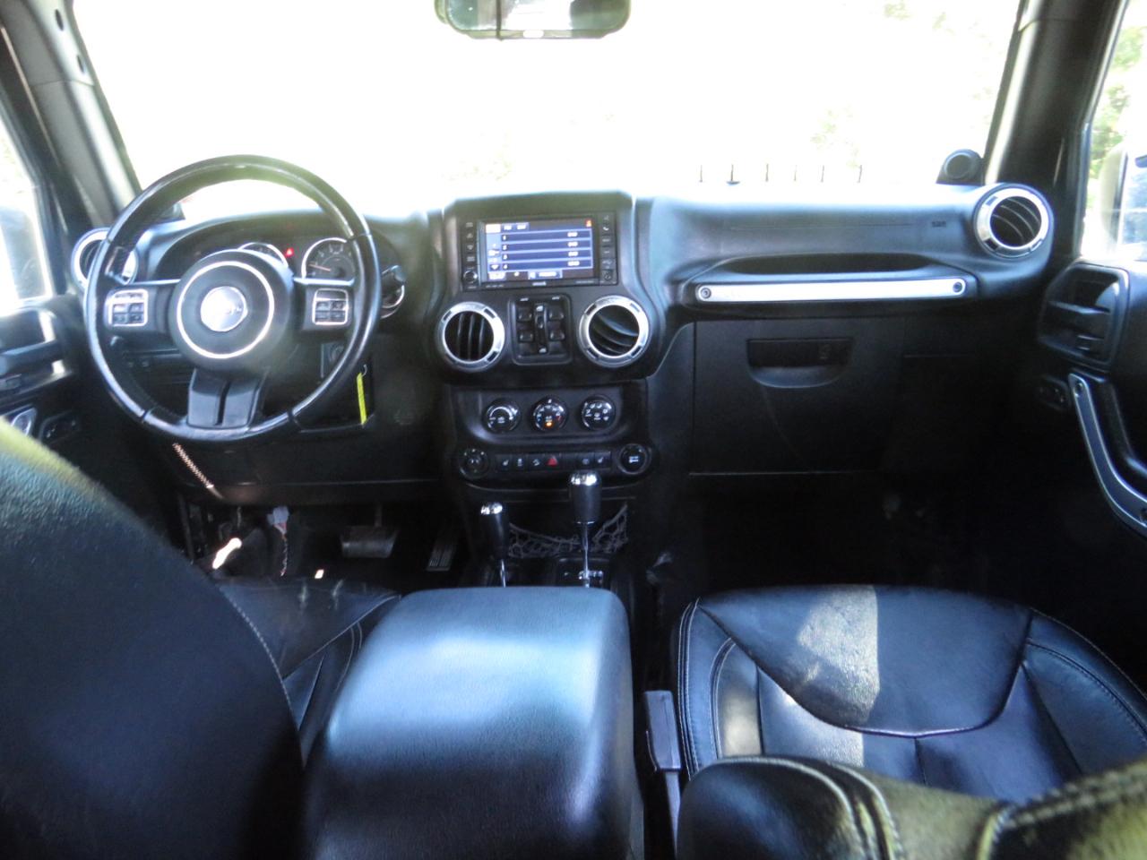 Jeep Wrangler Unlimited 4WD 4dr Rubicon 2014