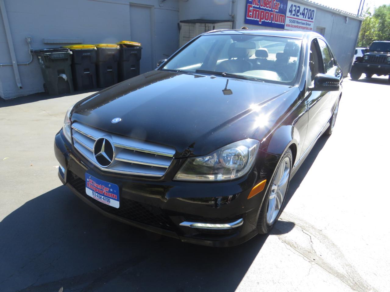 Mercedes-Benz C-Class 4dr Sdn C 300 Sport 4MATIC 2012
