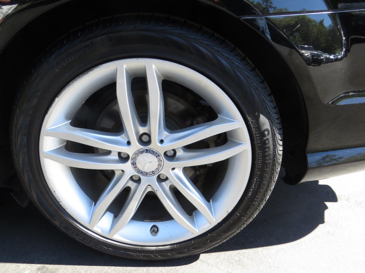 Mercedes-Benz C-Class 4dr Sdn C 300 Sport 4MATIC 2012