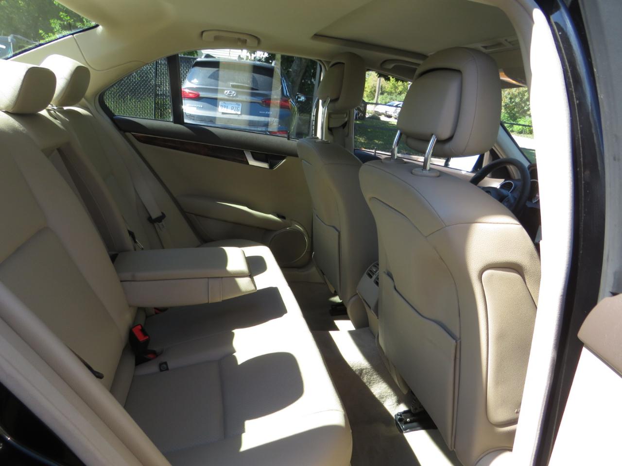 Mercedes-Benz C-Class 4dr Sdn C 300 Sport 4MATIC 2012