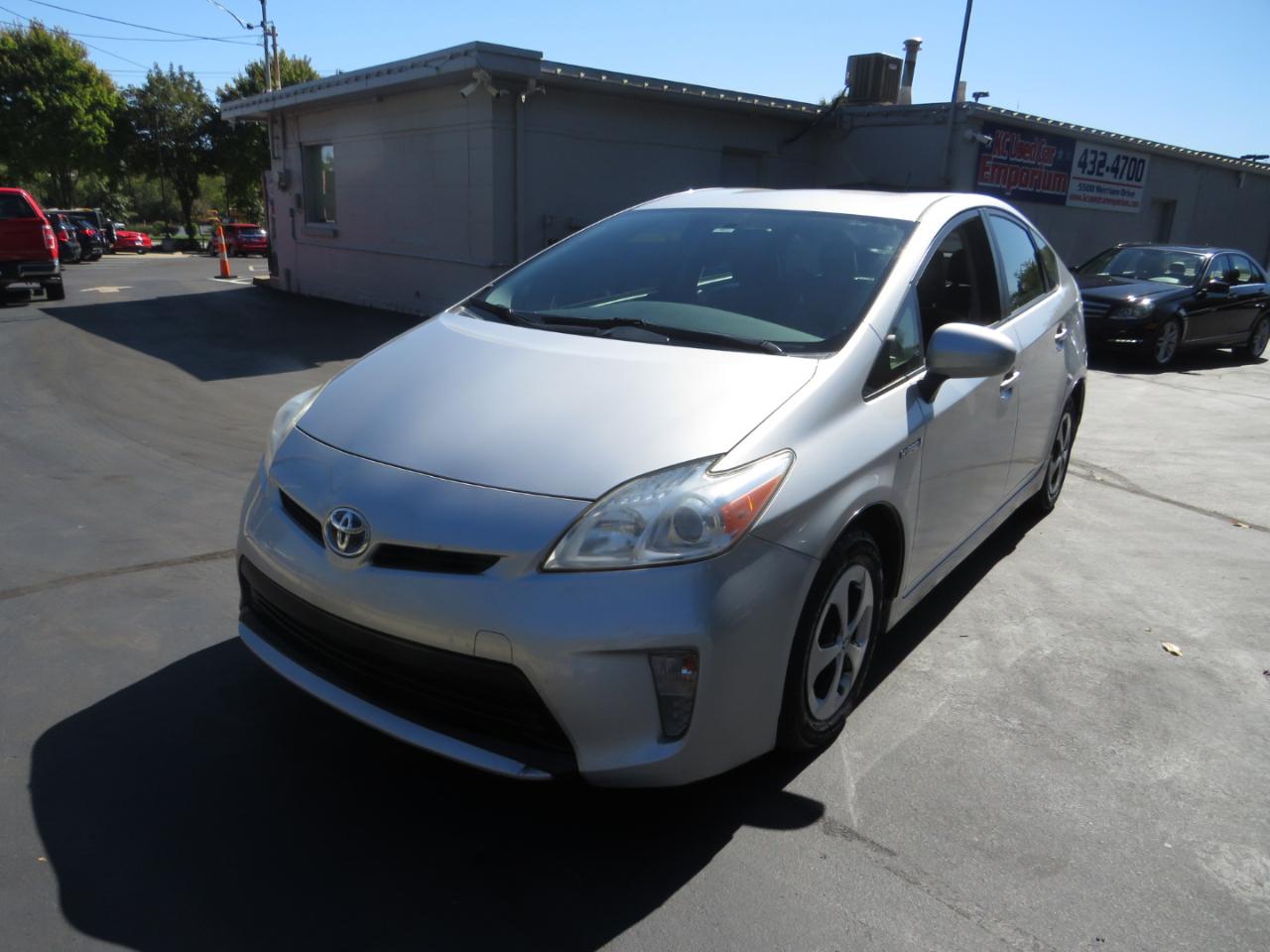 Toyota Prius 5dr HB Three (Natl) 2012
