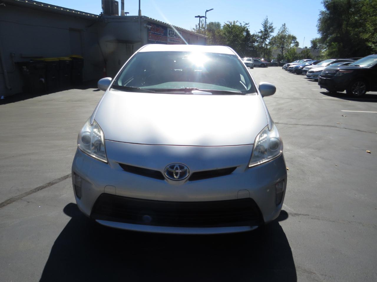 Toyota Prius 5dr HB Three (Natl) 2012