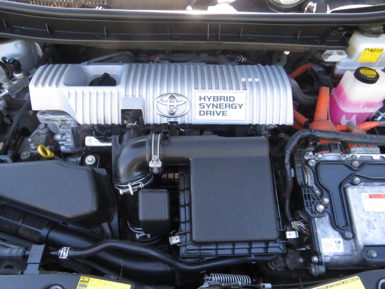 Toyota Prius 5dr HB Three (Natl) 2012