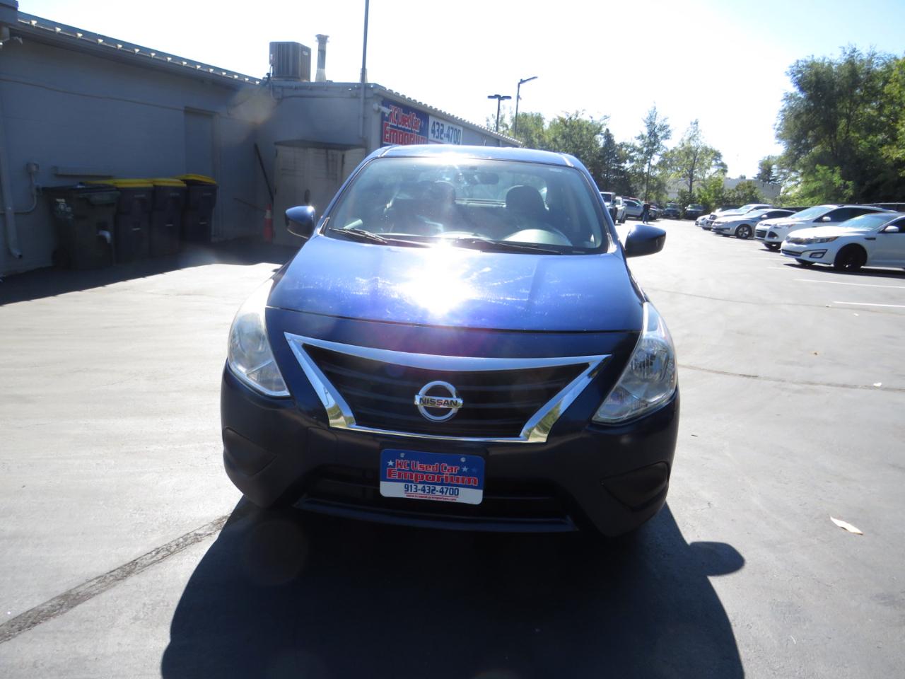 Nissan Versa Sedan 2018.5 SV CVT 2018