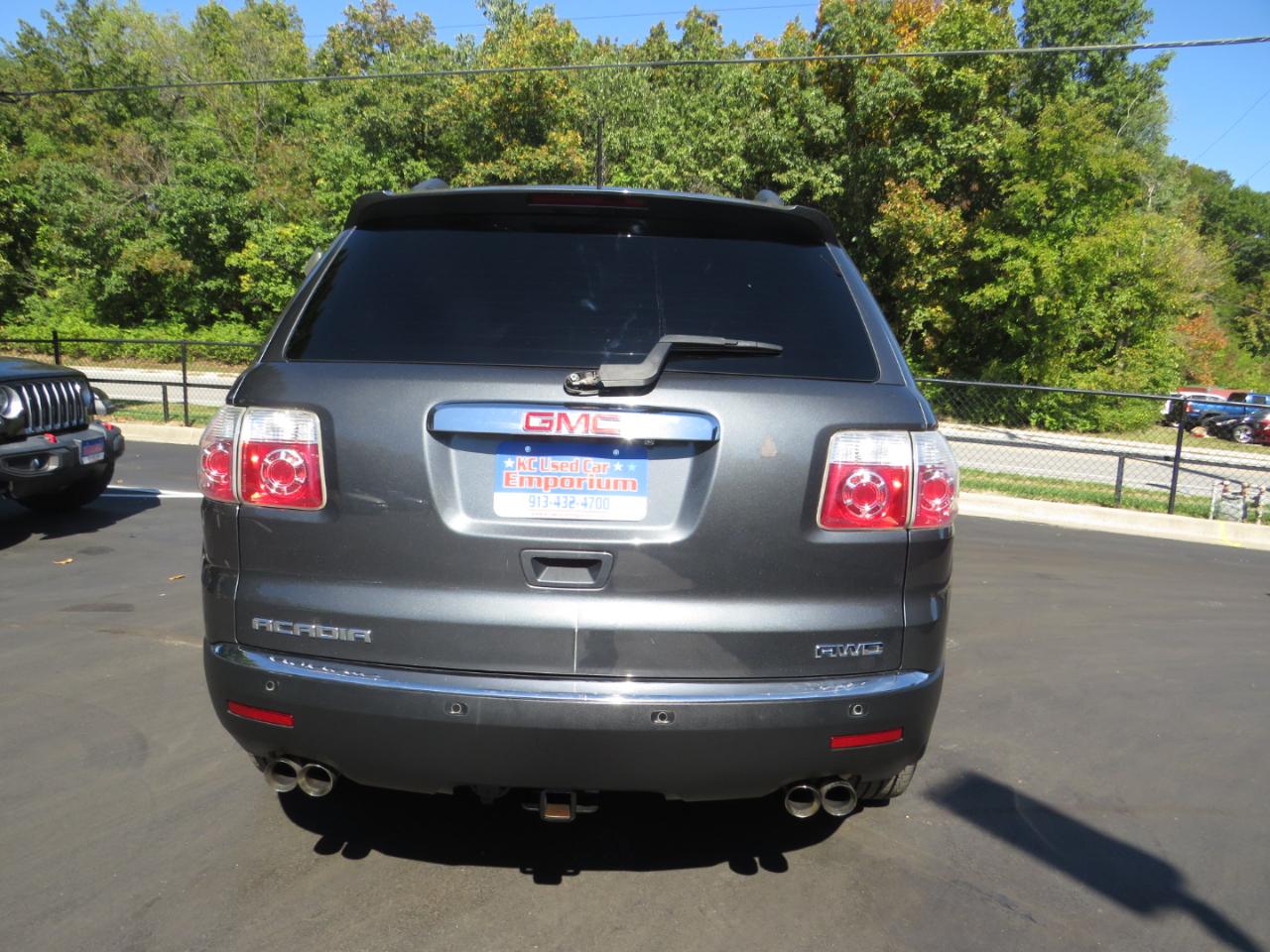 GMC Acadia AWD 4dr SLT1 2012