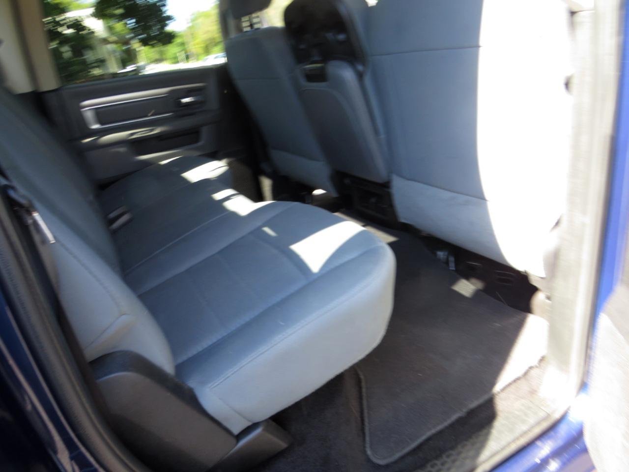 RAM 2500 4WD Crew Cab 149" SLT 2016