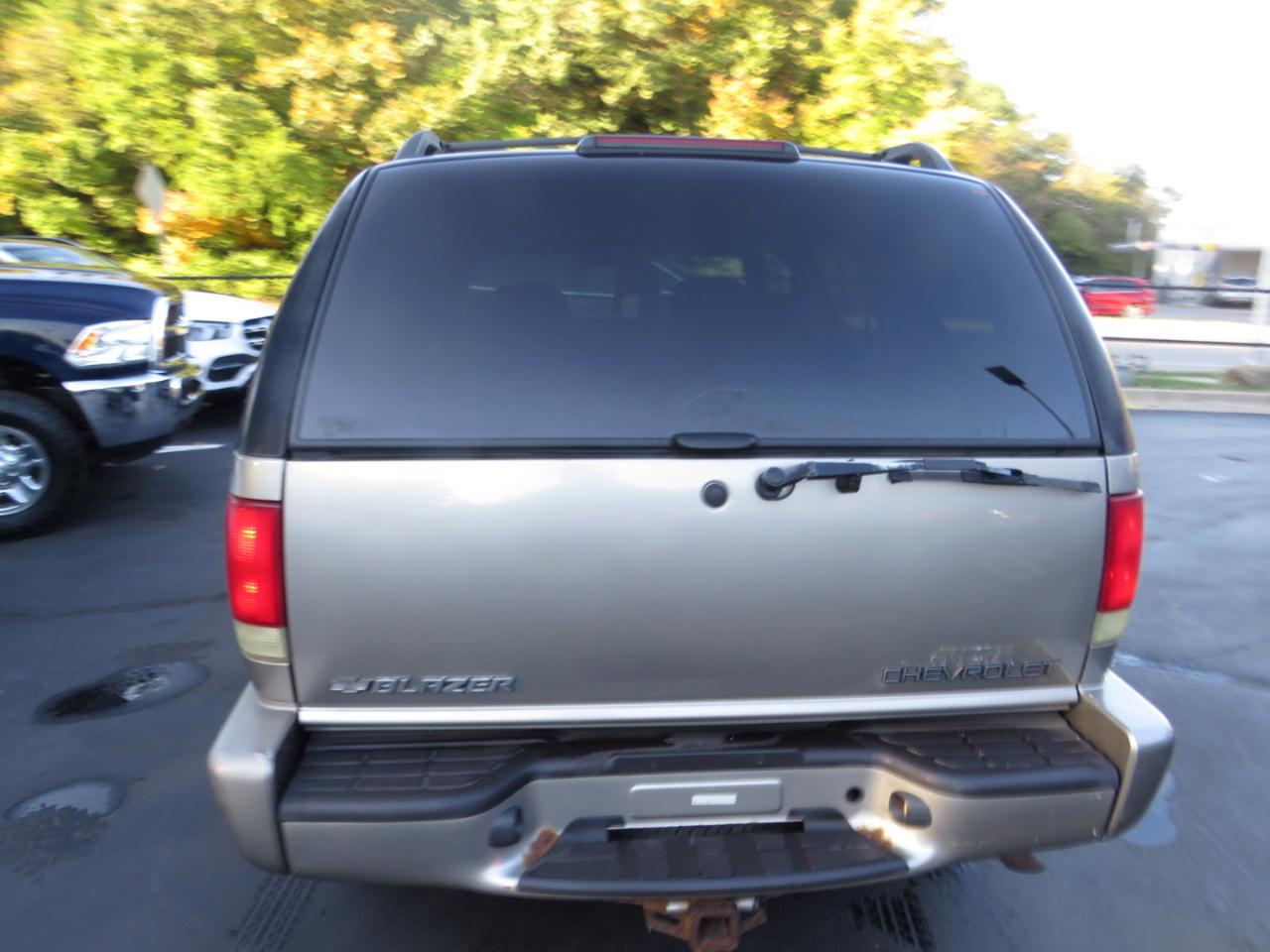 Chevrolet Blazer 4dr 4WD LT 2001