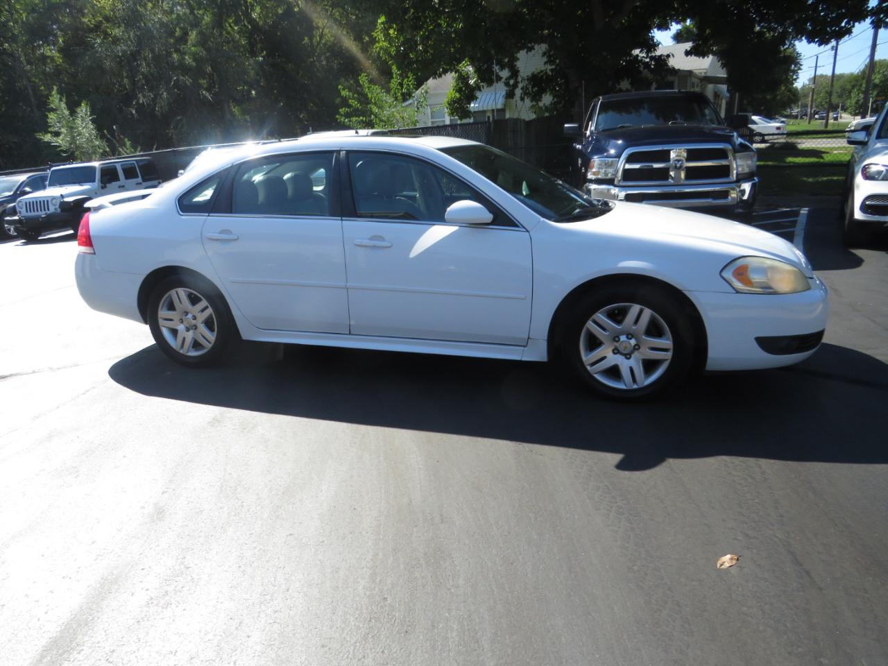 Chevrolet Impala 4dr Sdn LT Fleet 2011
