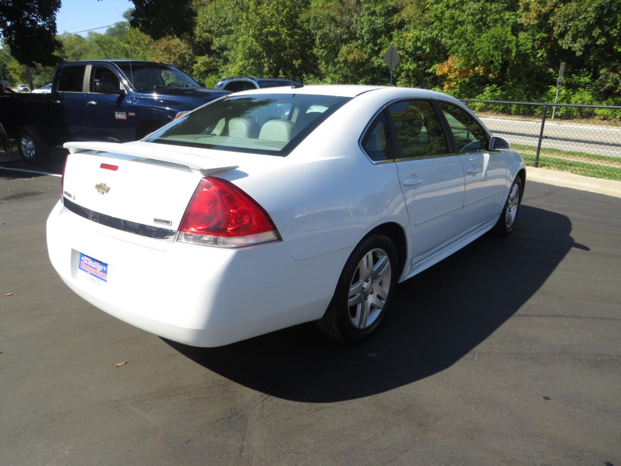 Chevrolet Impala 4dr Sdn LT Fleet 2011