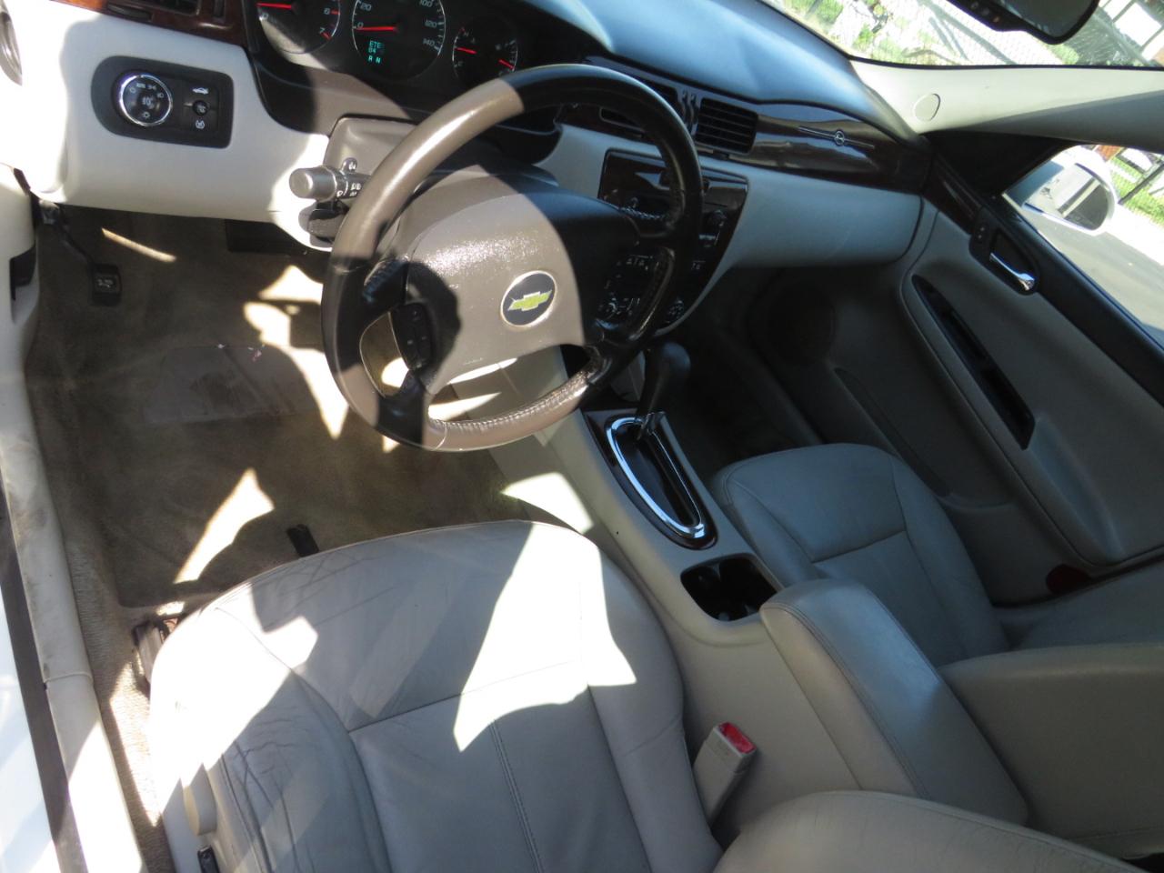 Chevrolet Impala 4dr Sdn LT Fleet 2011