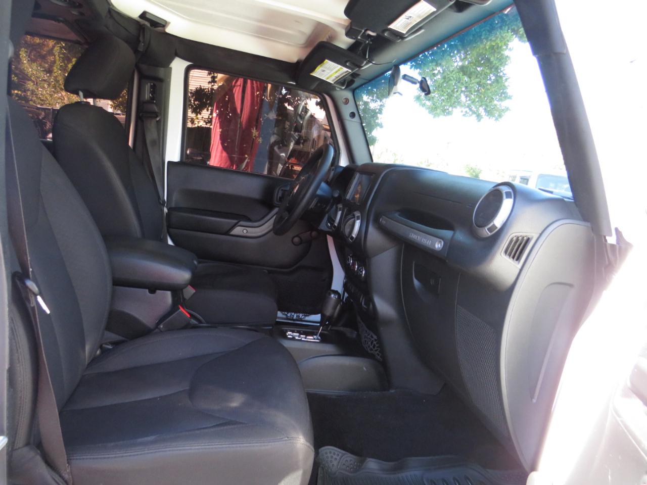 Jeep Wrangler Unlimited Sport 4x4 2017