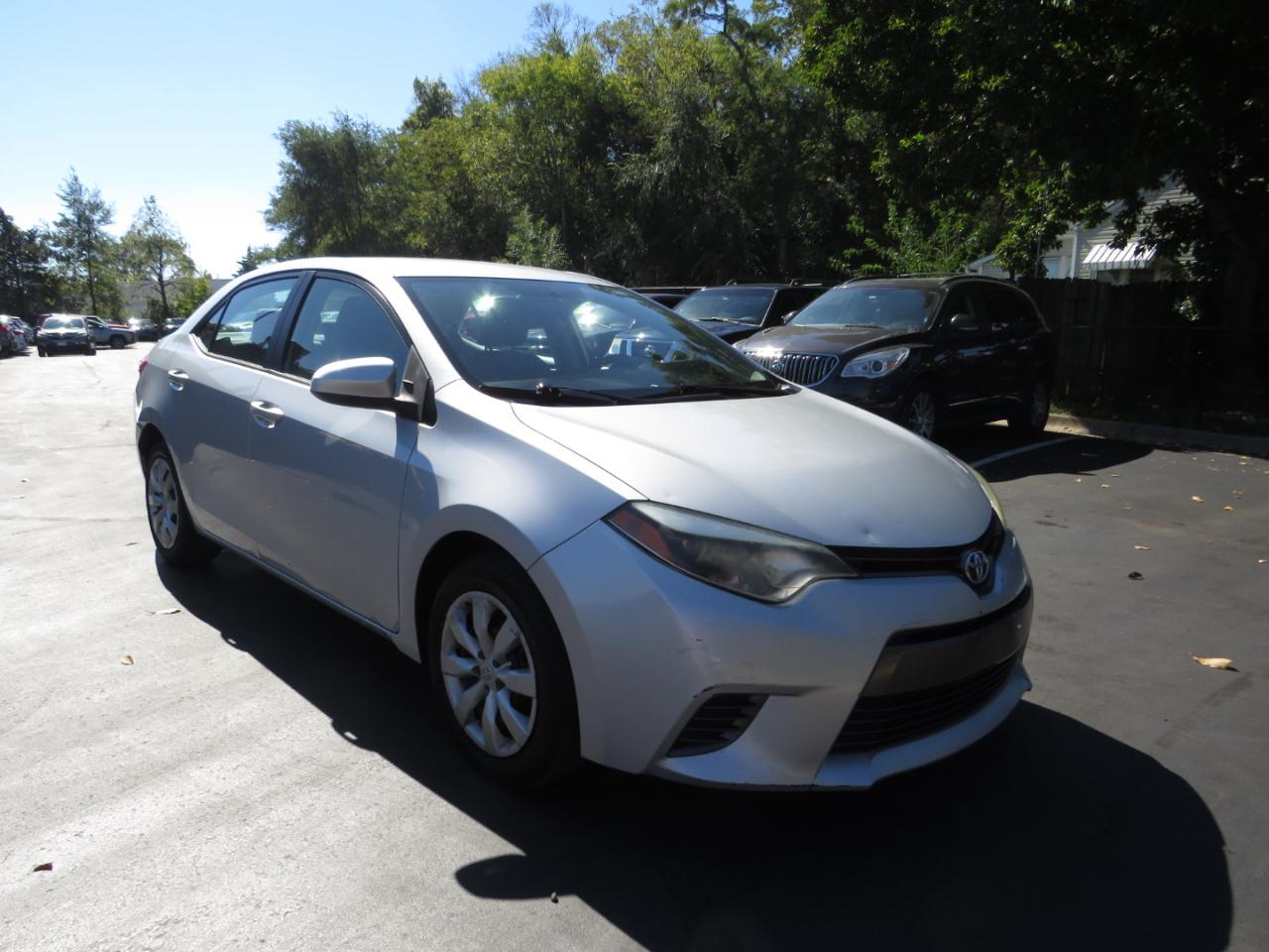 Toyota Corolla 4dr Sdn CVT LE Premium (Natl) 2015