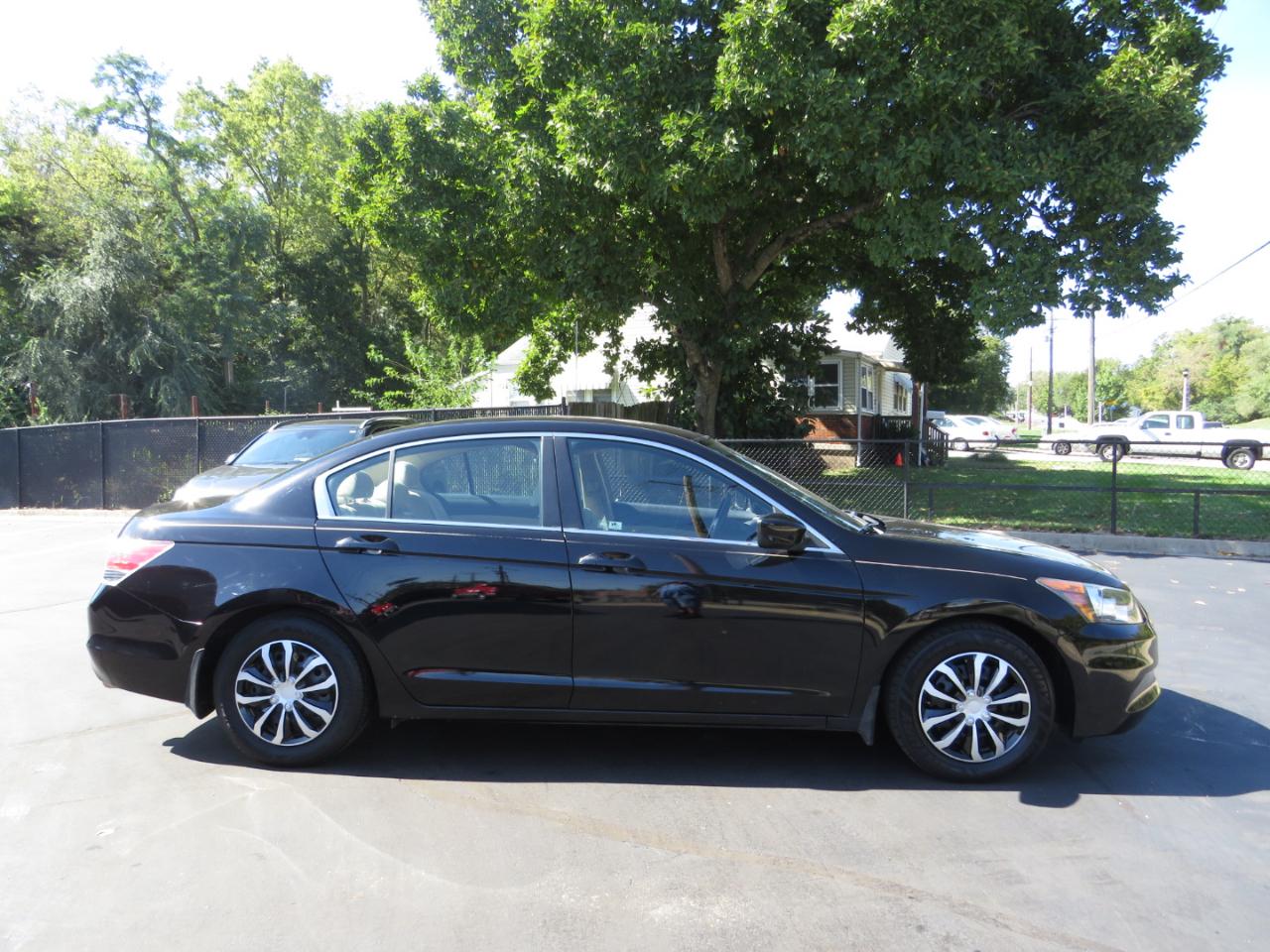 Honda Accord Sdn 4dr I4 Auto LX 2011