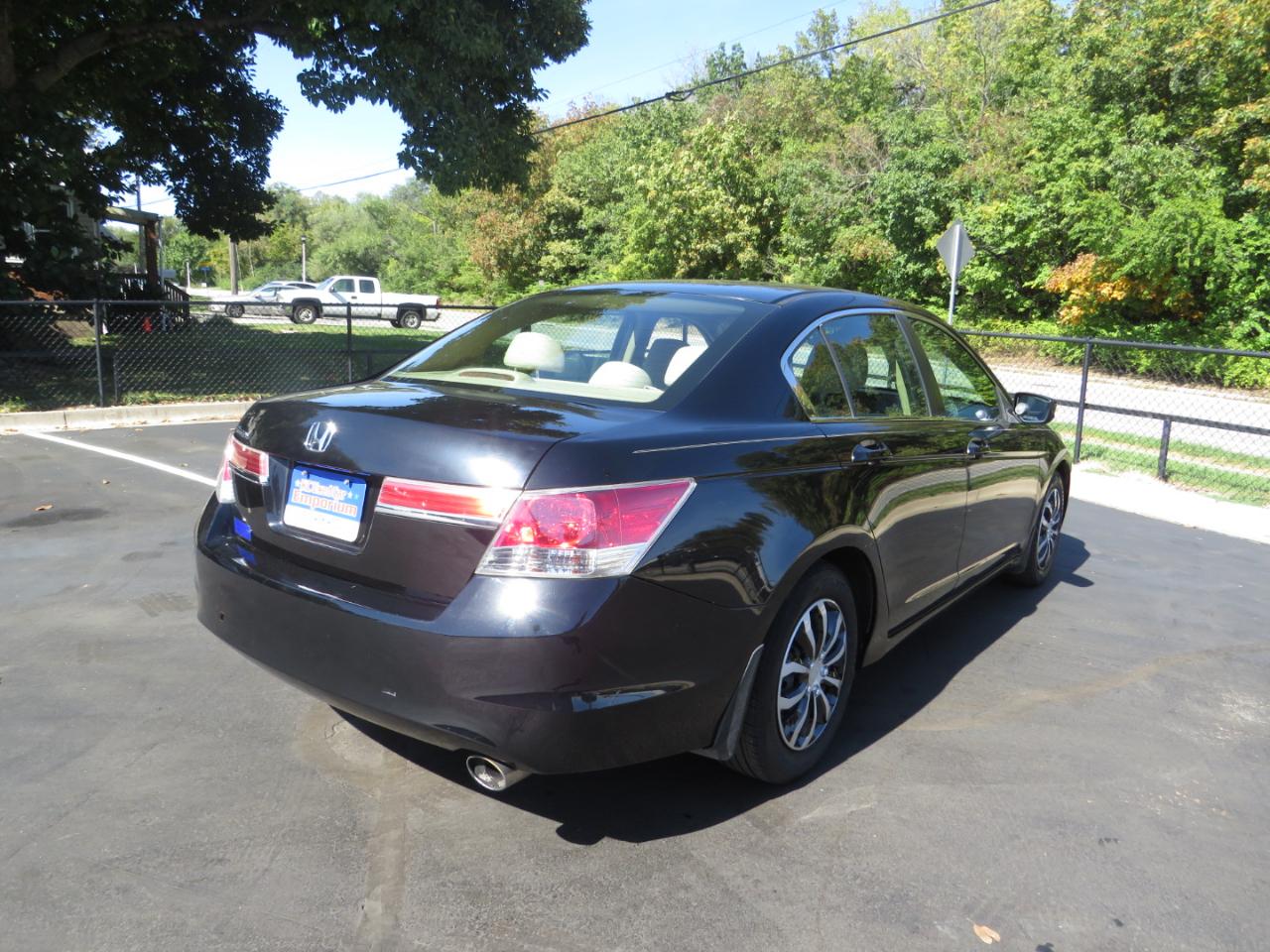 Honda Accord Sdn 4dr I4 Auto LX 2011