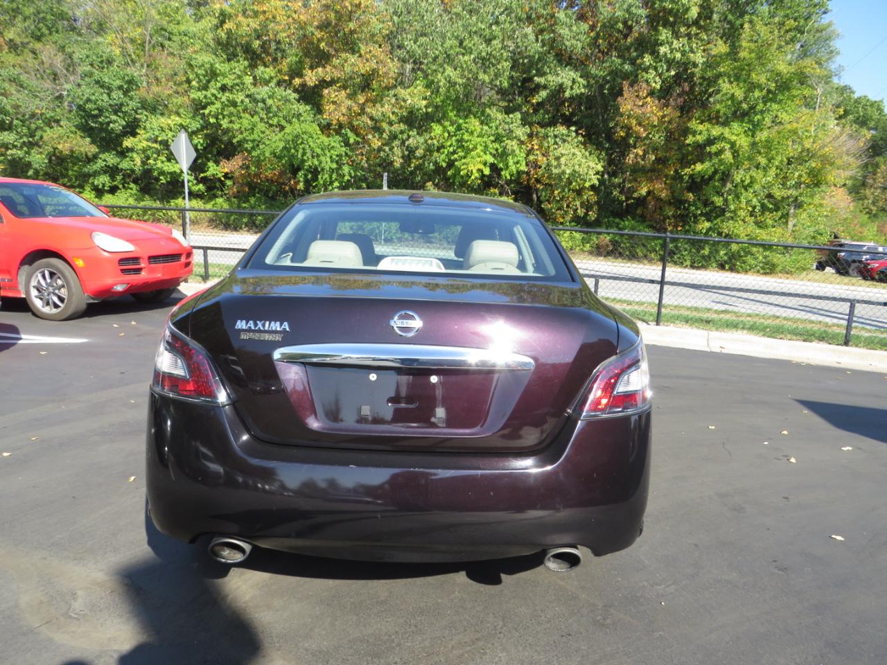 Nissan Maxima 4dr Sdn 3.5 SV 2014