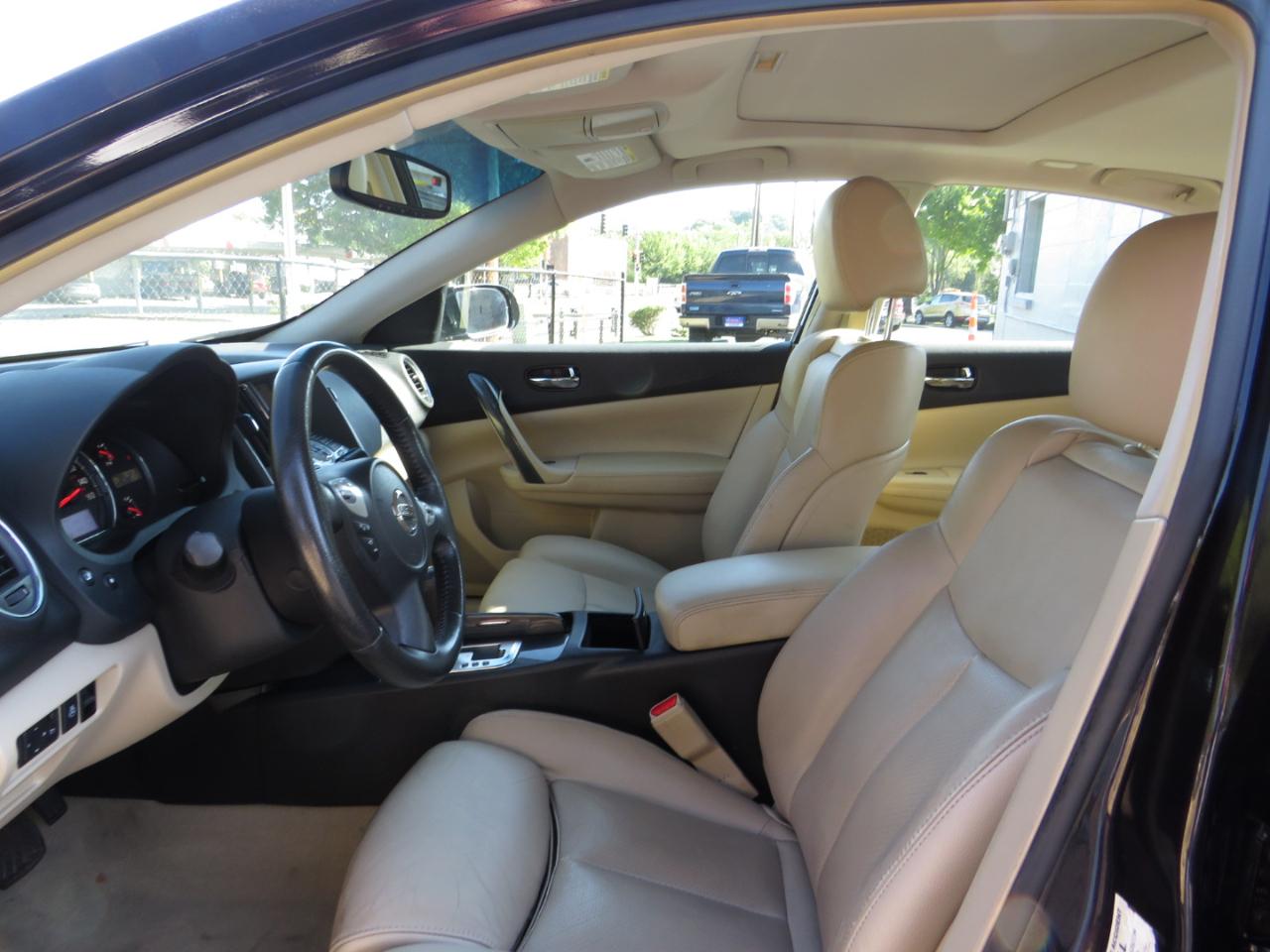 Nissan Maxima 4dr Sdn 3.5 SV 2014