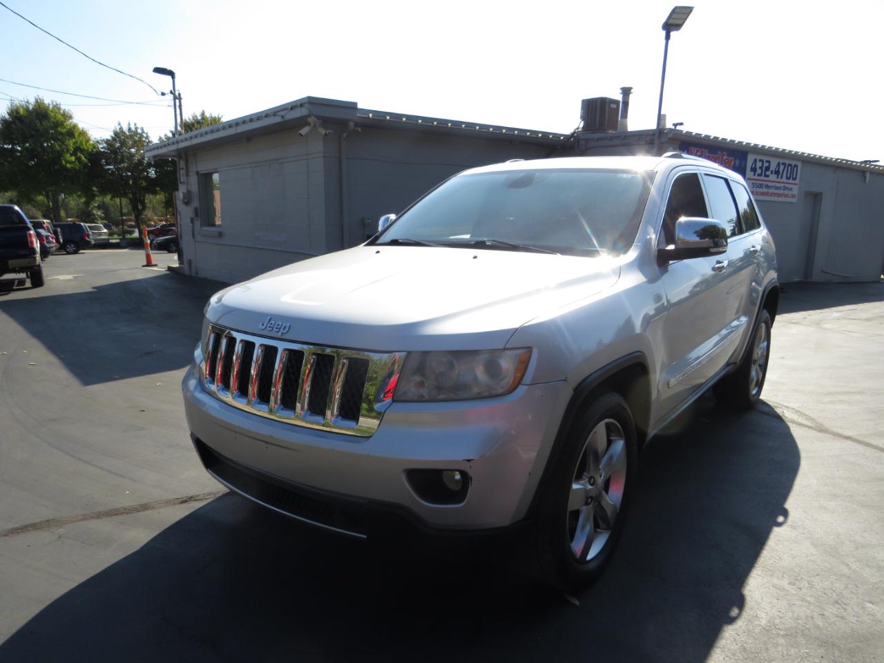 Jeep Grand Cherokee 4WD 4dr Overland 2012