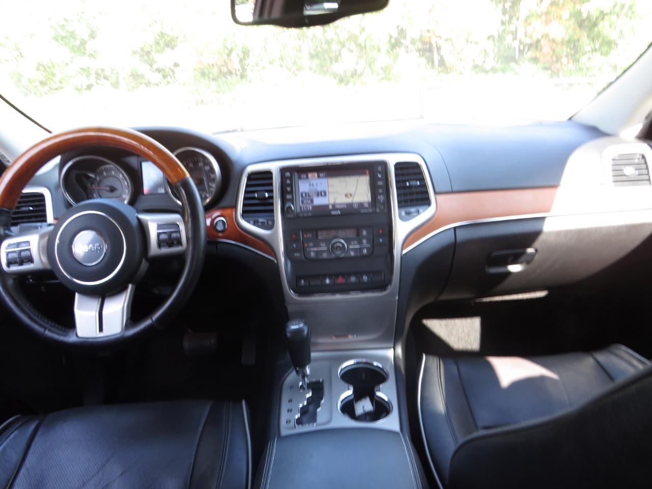 Jeep Grand Cherokee 4WD 4dr Overland 2012