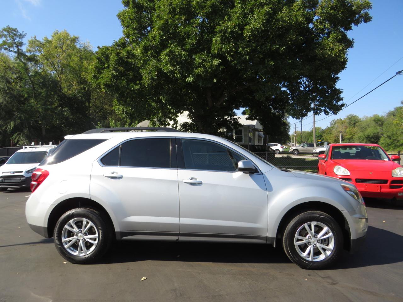Chevrolet Equinox FWD 4dr LT w/1LT 2017