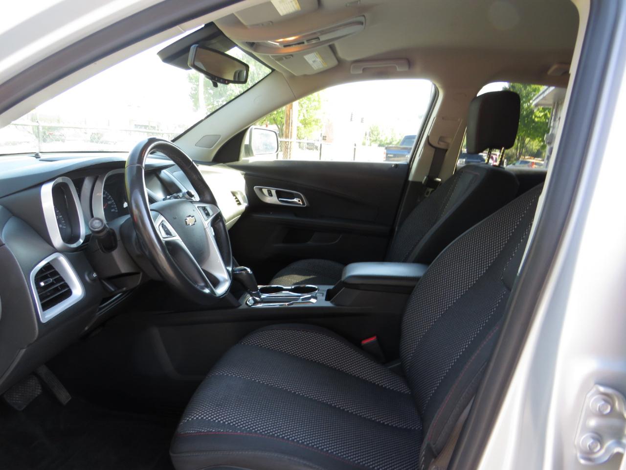 Chevrolet Equinox FWD 4dr LT w/1LT 2017