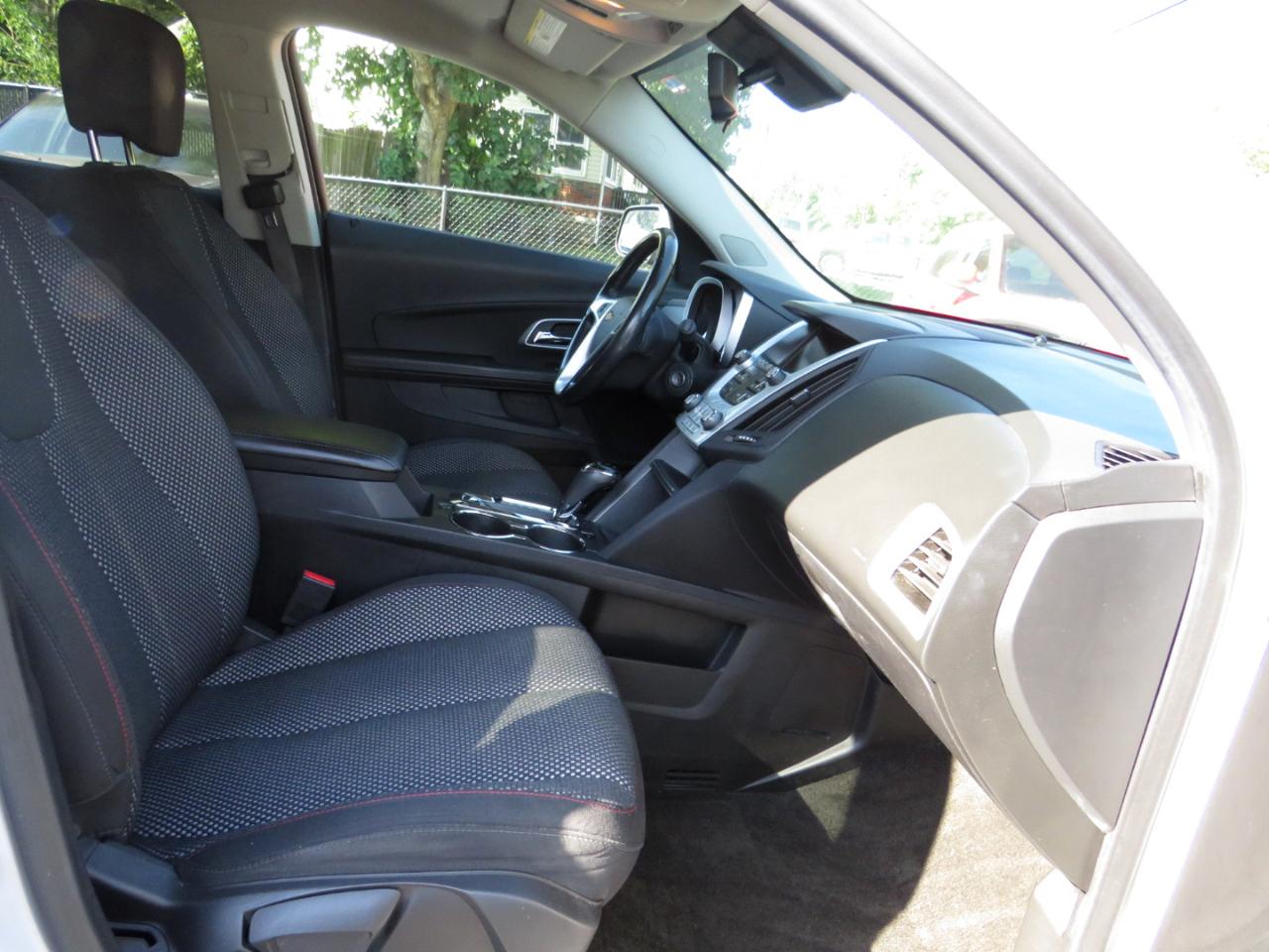 Chevrolet Equinox FWD 4dr LT w/1LT 2017