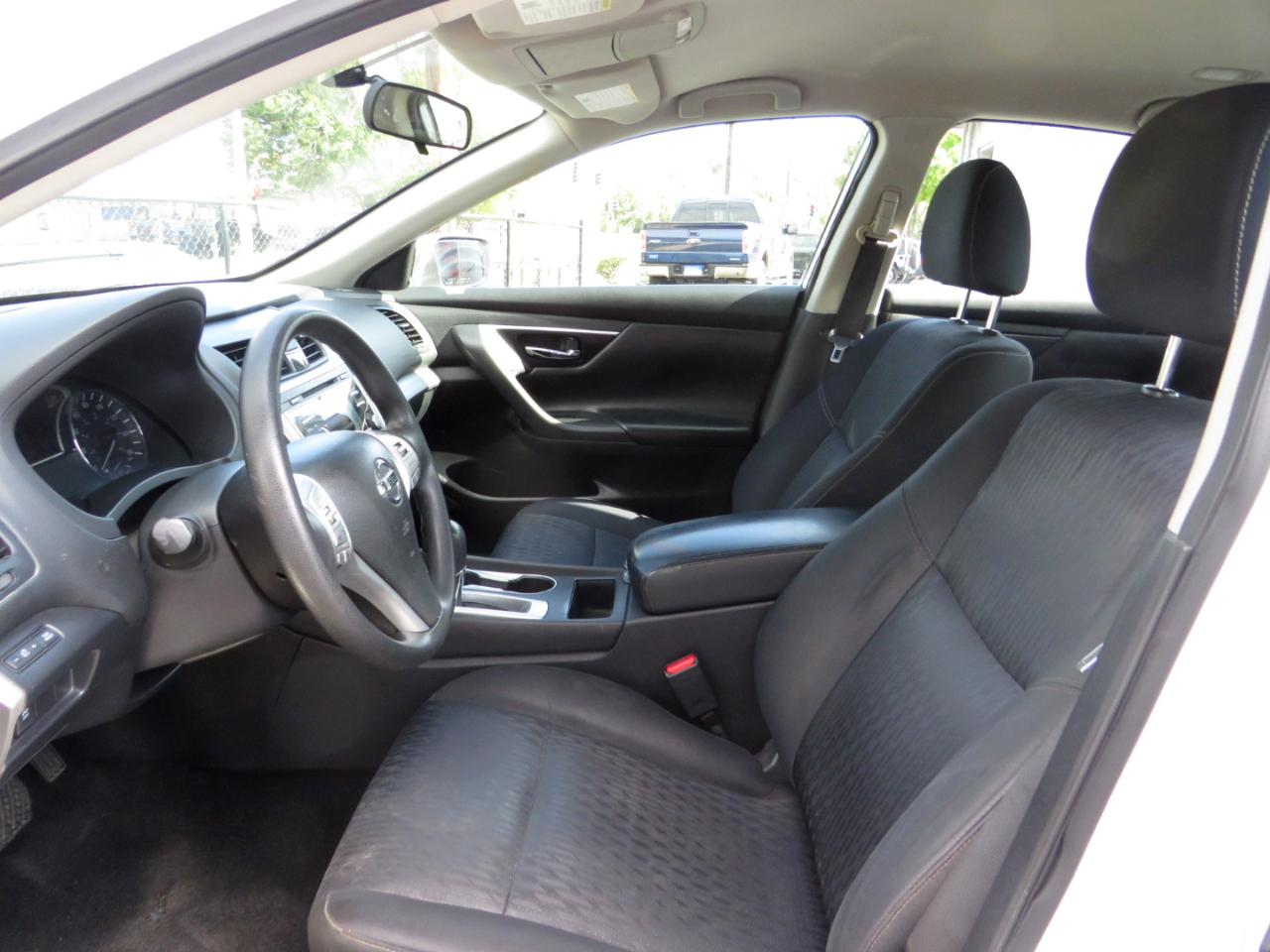 Nissan Altima 2.5 S Sedan 2017