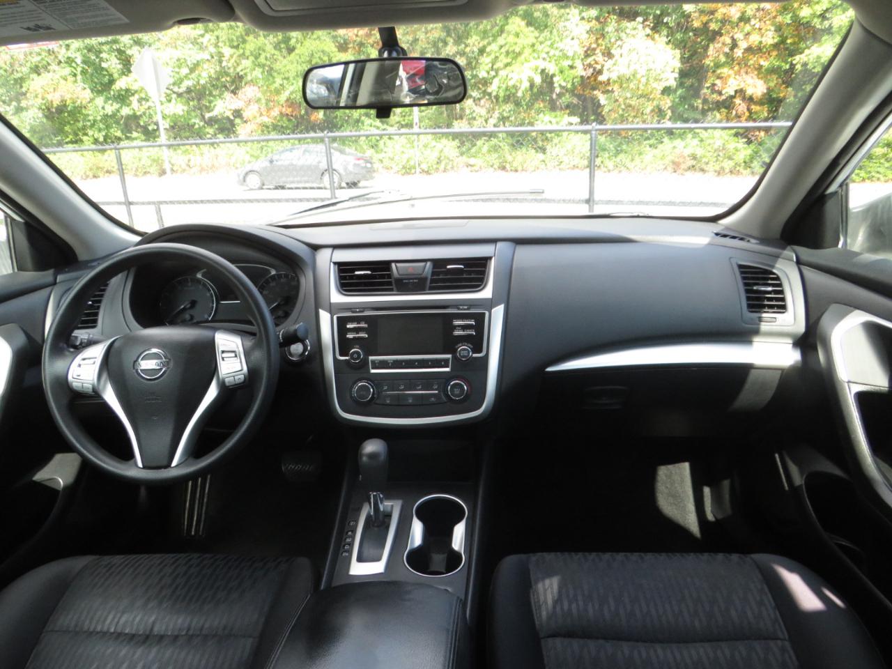 Nissan Altima 2.5 S Sedan 2017
