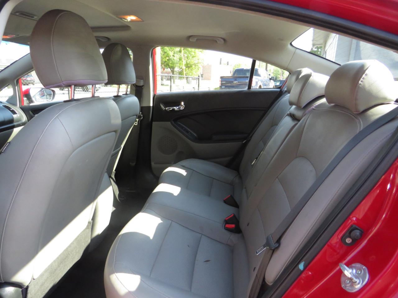 Kia Forte 4dr Sdn Auto EX 2014