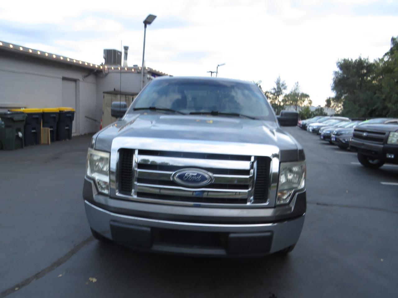 Ford F-150 2WD SuperCab 145" FX2 Sport 2010