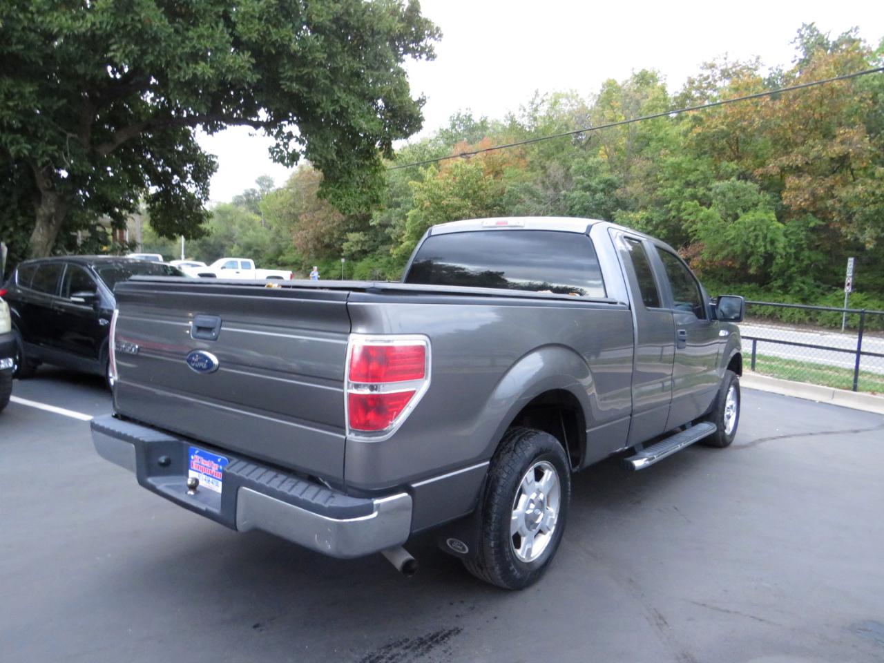 Ford F-150 2WD SuperCab 145" FX2 Sport 2010