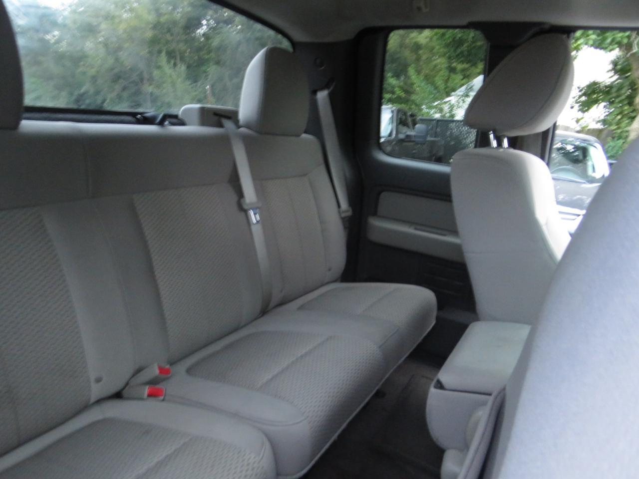 Ford F-150 2WD SuperCab 145" FX2 Sport 2010