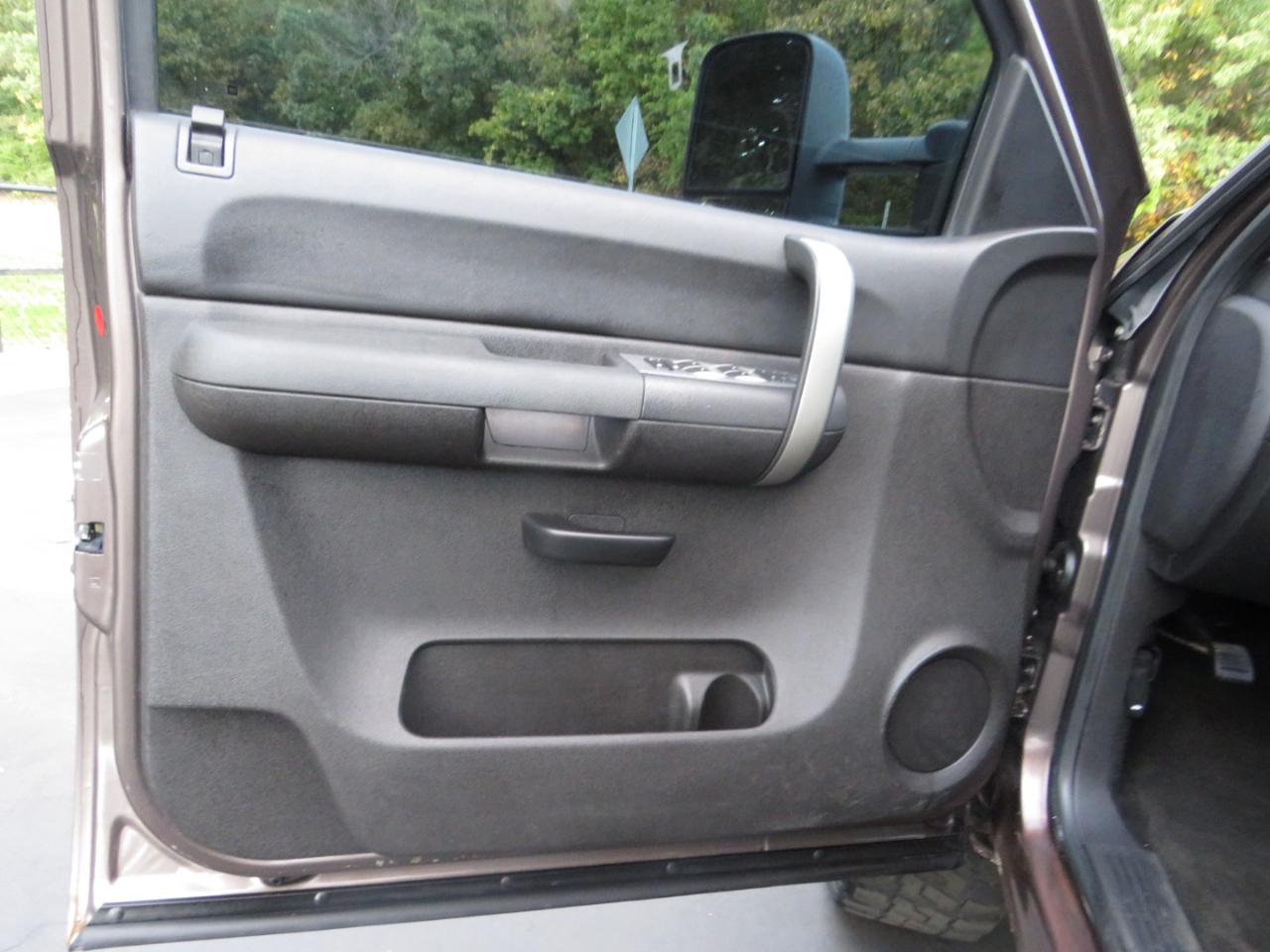 Chevrolet Silverado 1500 4WD Ext Cab 143.5" LT w/2LT 2008